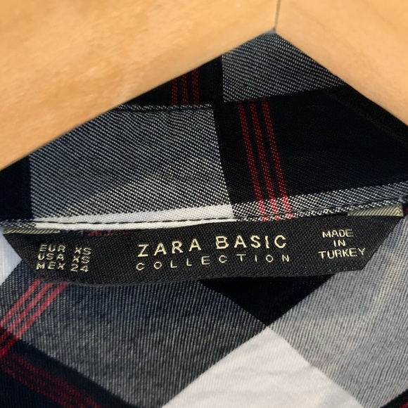 3 for $18 Zara flannel button up with pearl shoulder detail - Picture 3 of 5